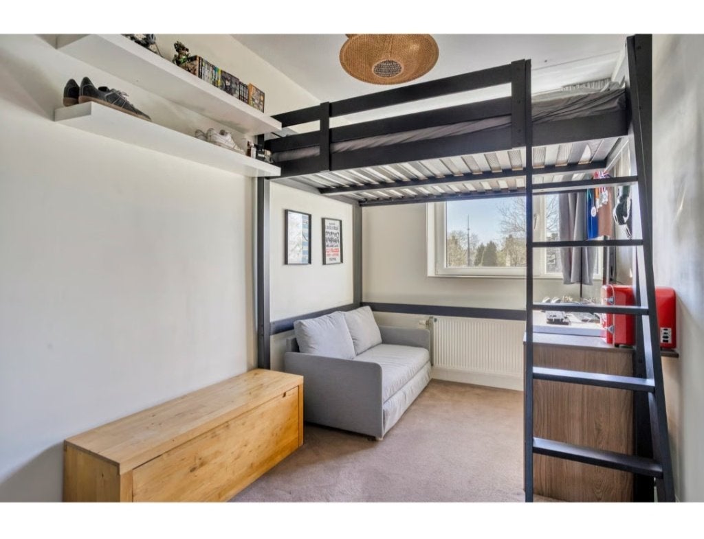Hoogslaper, Huis en Inrichting, Slaapkamer | Stapelbedden en Hoogslapers, Ophalen, Hoogslaper, 140 cm, Zo goed als nieuw