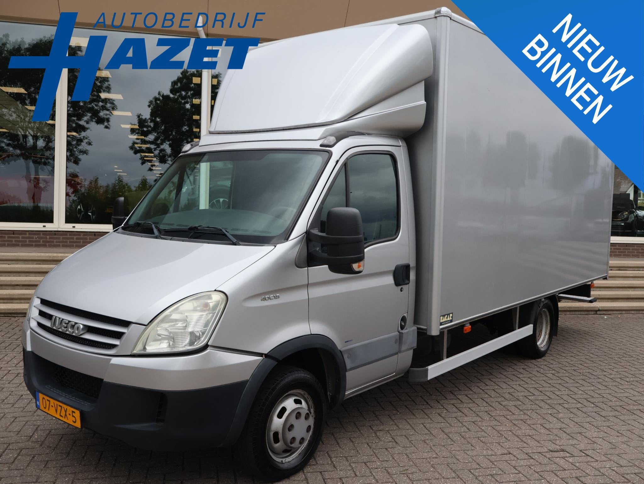 Iveco Daily 40C15 3.0D 145 PK BAKWAGEN MEUBELBAK DUBBEL LUCH, Auto's, 2910 kg, Gebruikt, 4 cilinders, Iveco