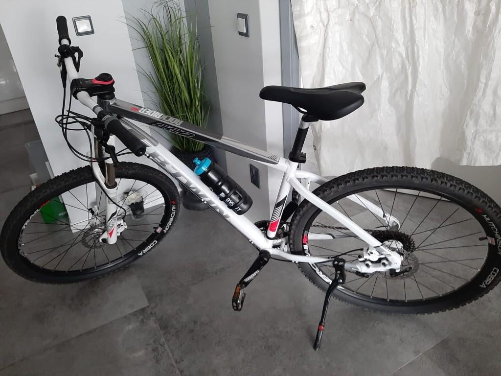 Dames MTB Rockrider 560 (27,5 inch), Hardtail, Zo goed als nieuw, Ophalen, Overige merken