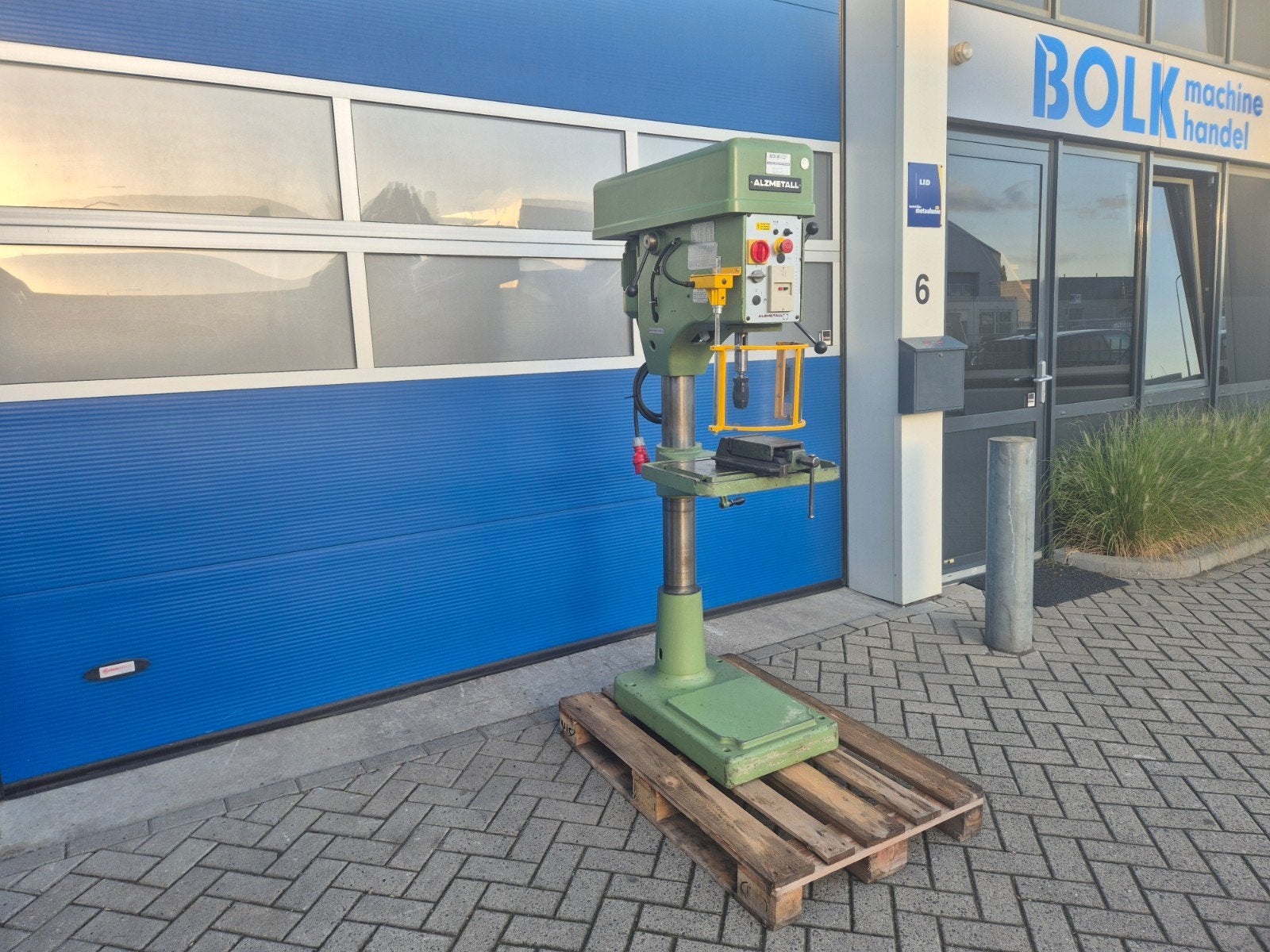 ALZMETALL AB-3E Kolomboormachine in zeer nette staat!, Duitsland, Variabele snelheid, Info@bolkmachinehandel.nl, Ophalen of Verzenden