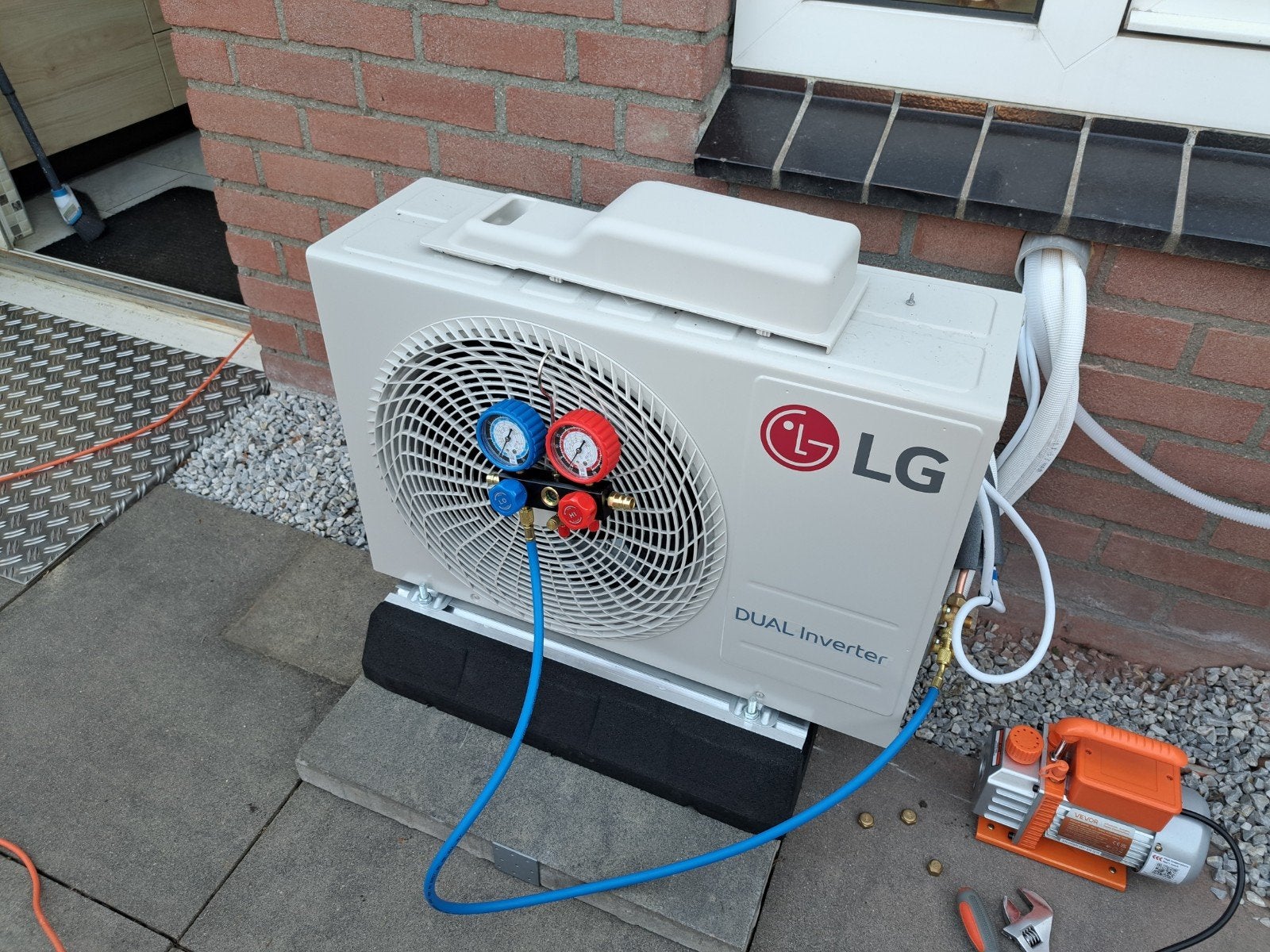 AIRCO SERVICE EINDHOVEN EN OMSTREKEN, Ophalen, Koelen en Ontvochtigen, Nieuw, 3 snelheden of meer