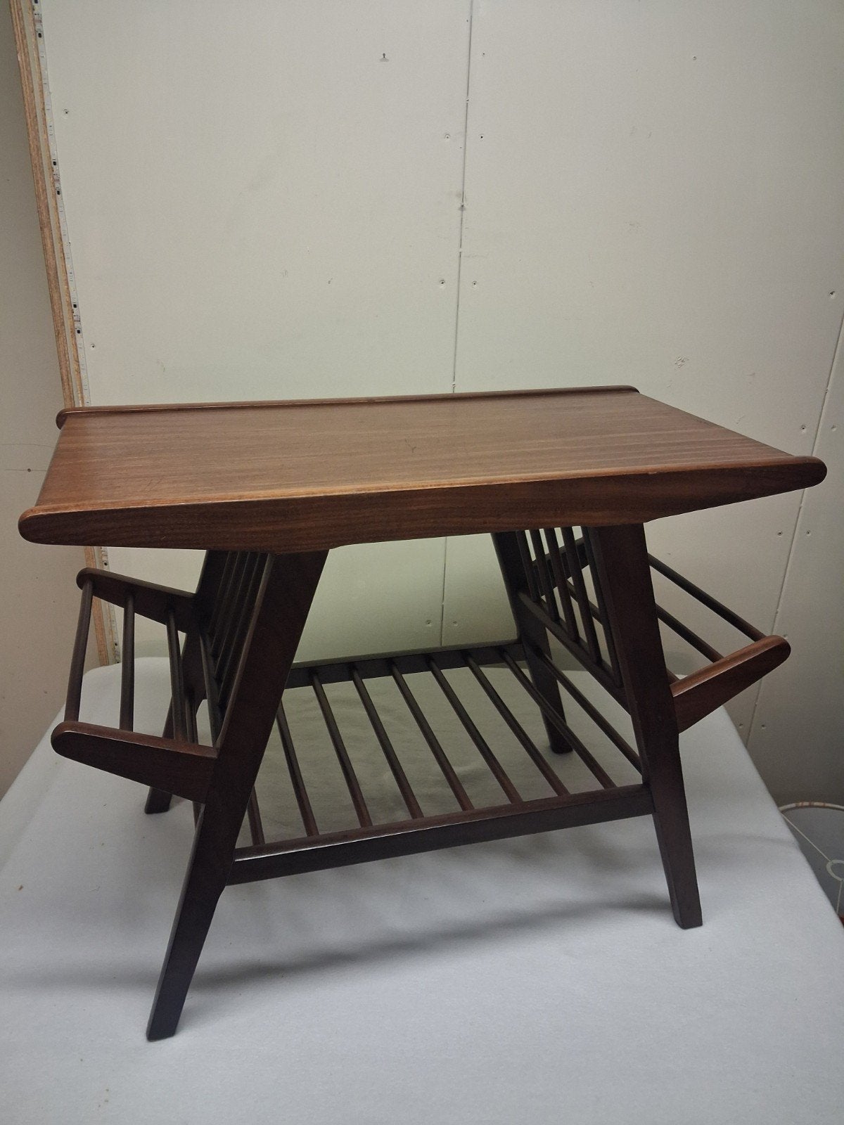 Vintage bijzettafel teak, Minder dan 55 cm, ., Vintage, Zo goed als nieuw