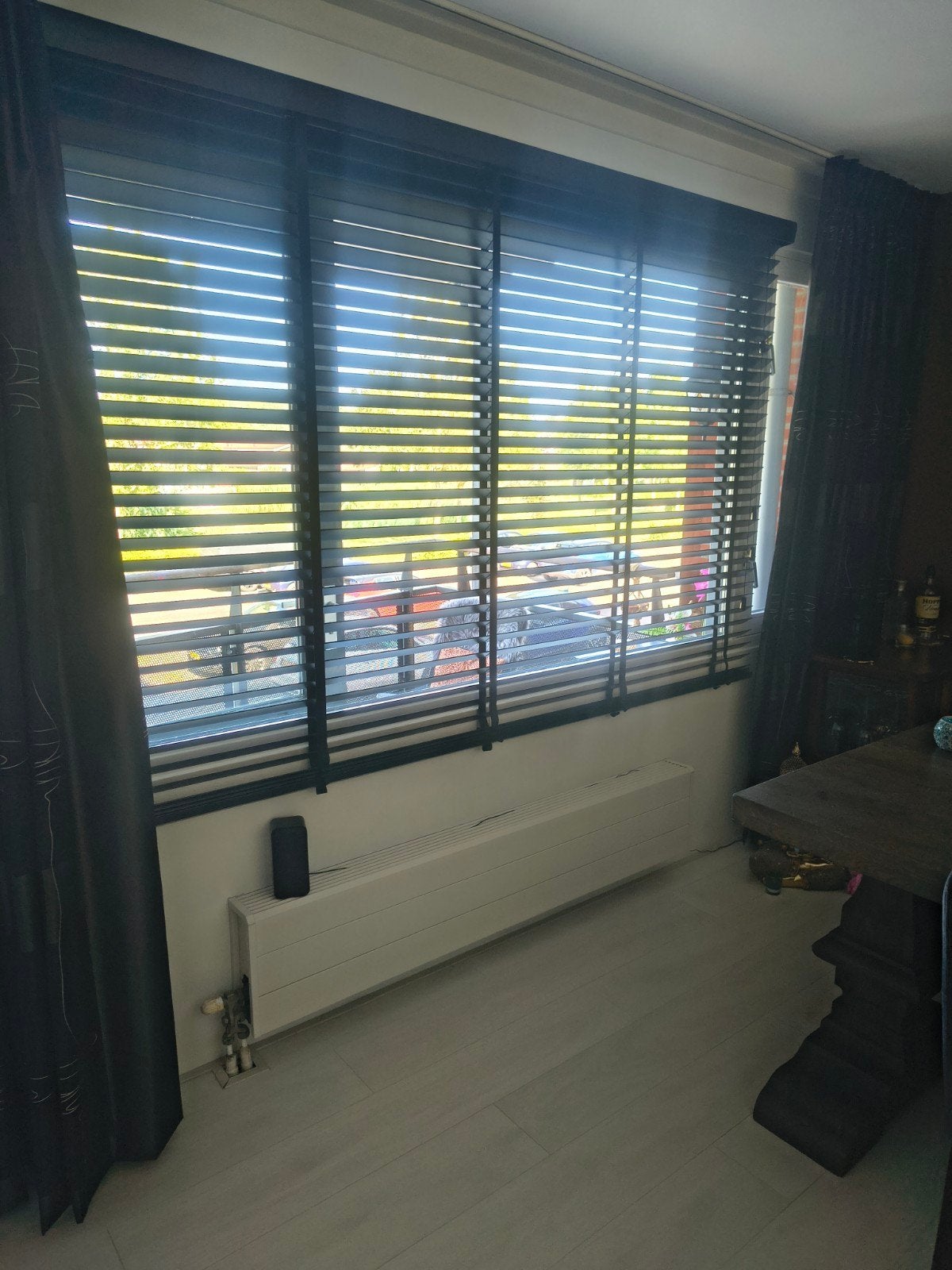 Houten luxaflex Veneta, 2420 x1750cm, 5 cm lamel, incl. koof, Huis en Inrichting, Ophalen