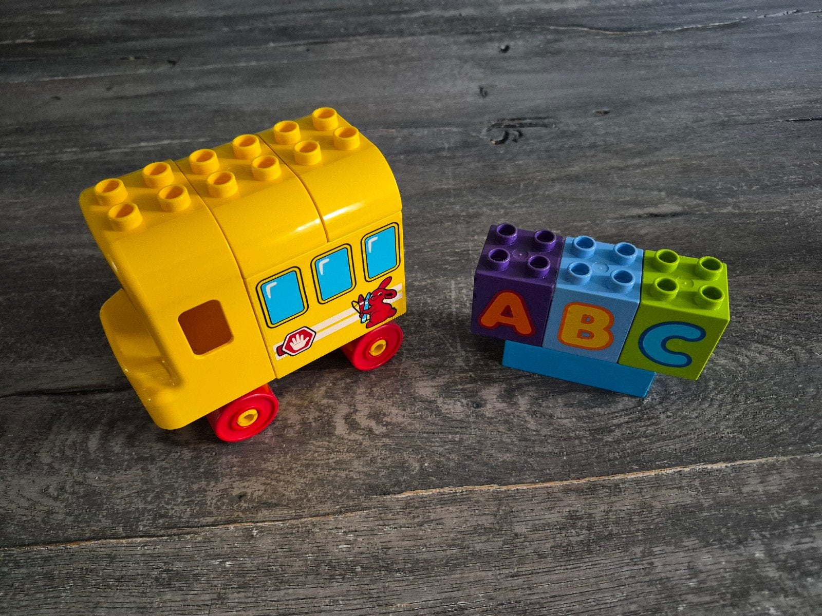 Lego Duplo Schoolbus met ABC blokken, Ophalen of Verzenden