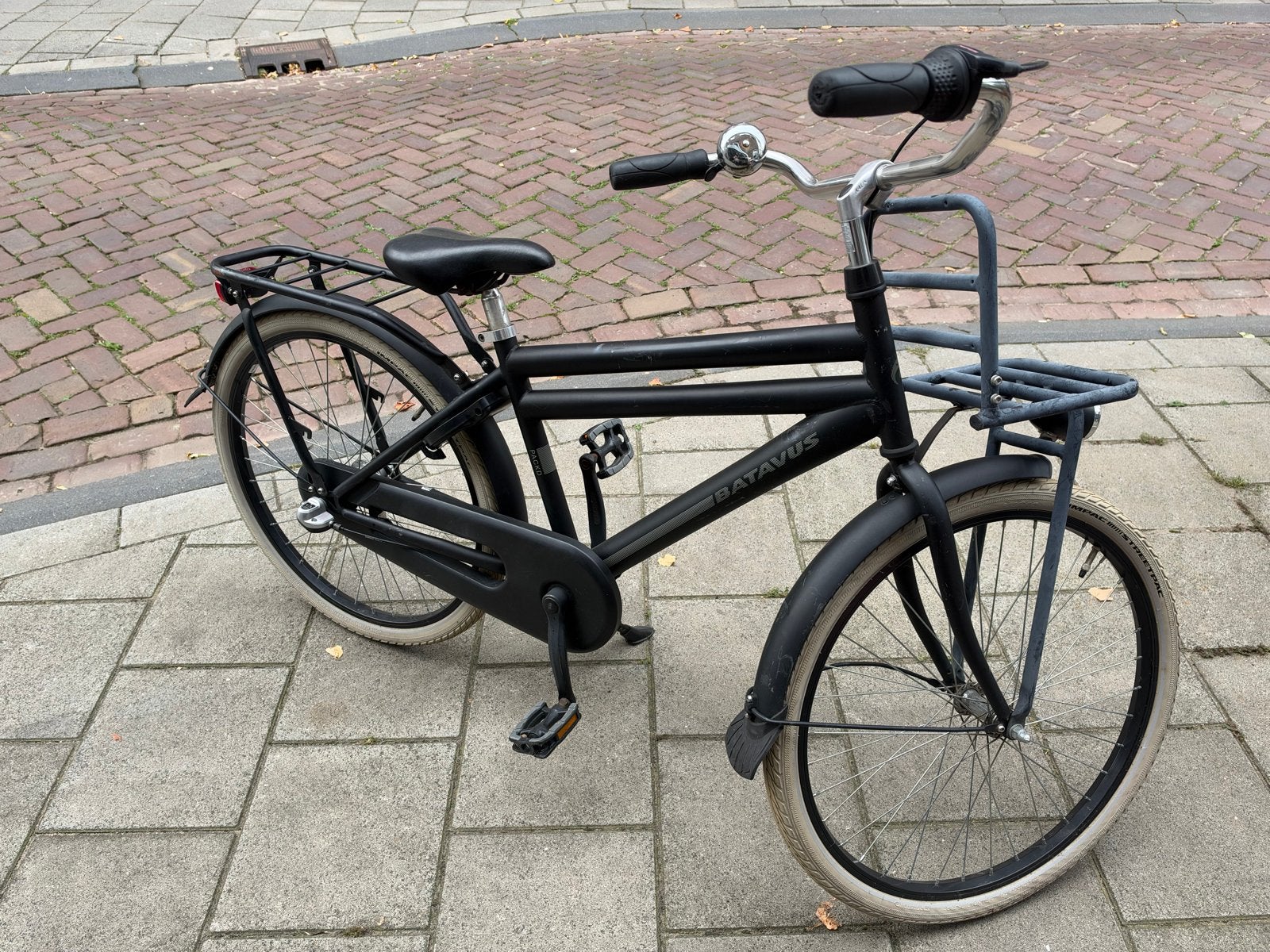 Foto 3 van Batavus Stadsfiets - 24 inch