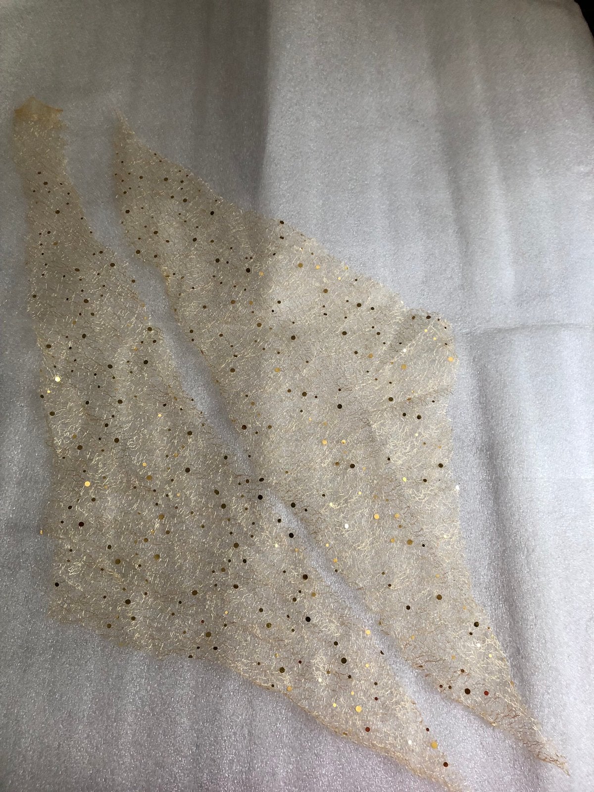 TULLE MET PAILLETTEN - geel / Goudkleur x 2 OFFCUT / RESTANT, Hobby en Vrije tijd, Stoffen en Lappen, 120 cm of meer, Ophalen of Verzenden