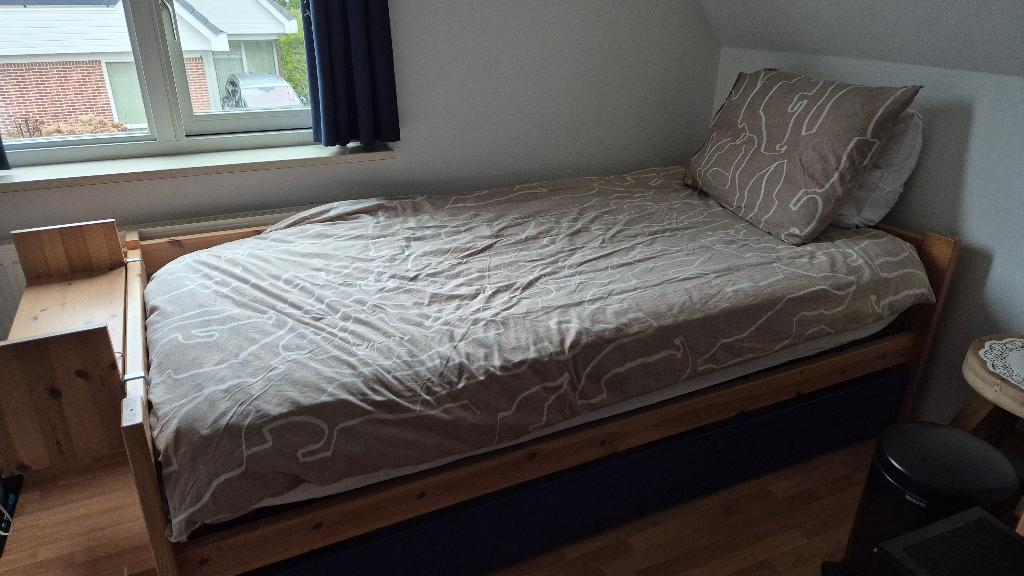 Leuk houten bed van topmerk Lifetime, Ophalen, Gebruikt, 90 cm, Eenpersoons