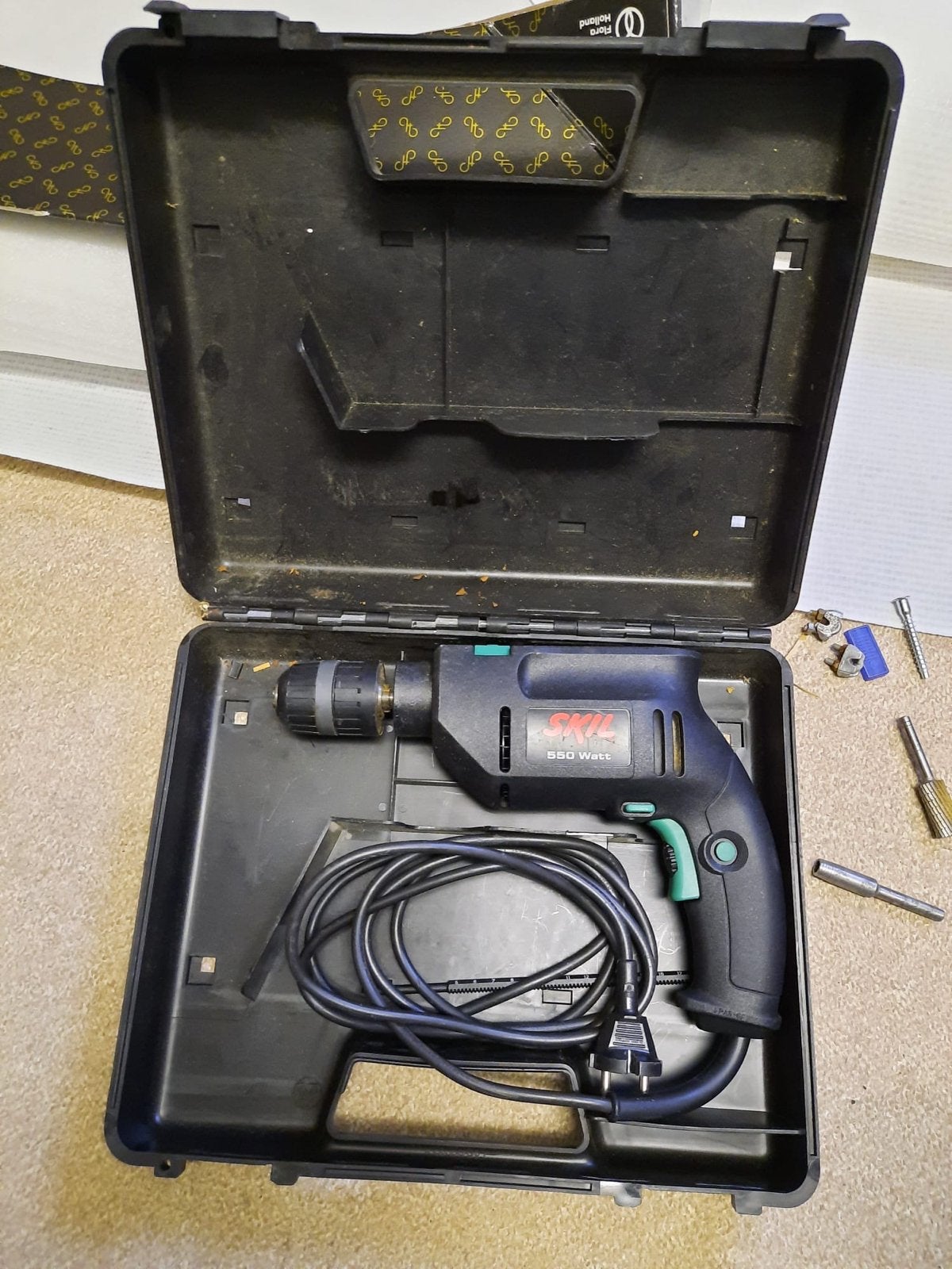 SKIL Boormachine 550 Watt met koffer, Ophalen, Gebruikt, 400 tot 600 watt, Boormachine