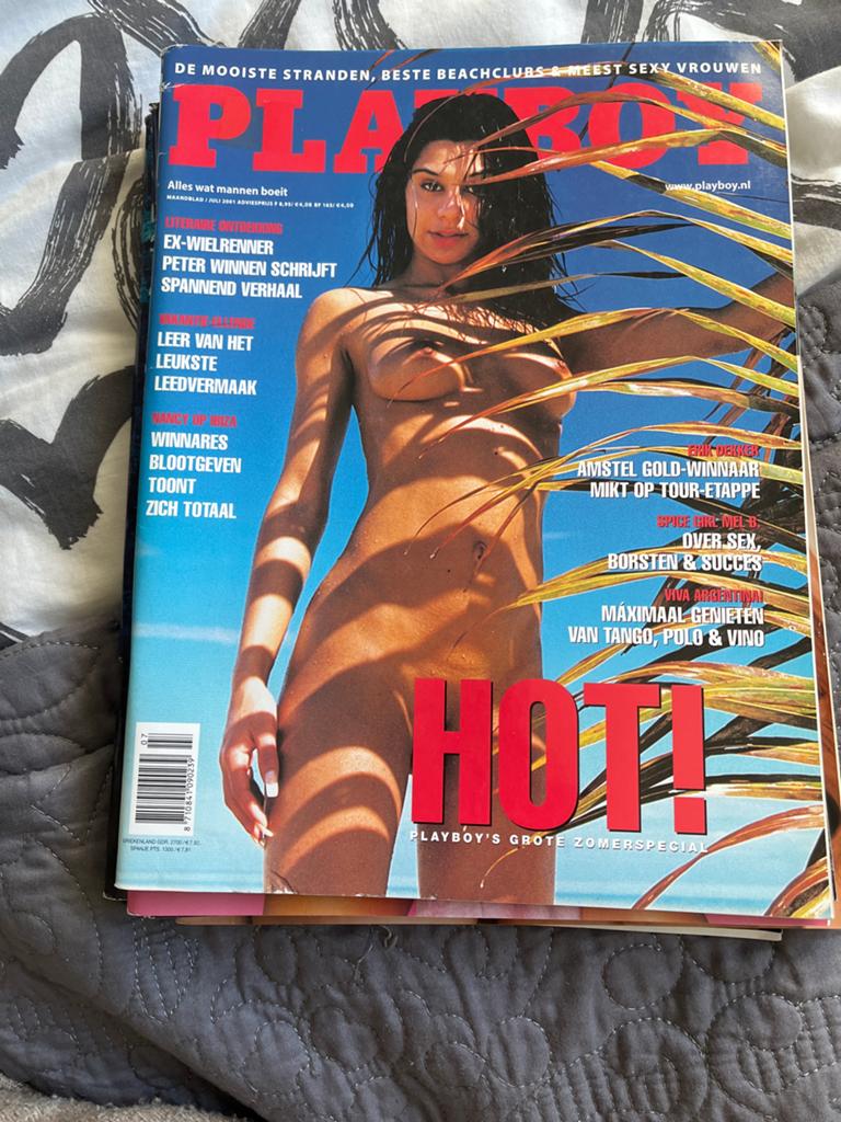 Playboy Magazine - Zomerspecial met Formule 1 reclame, Verzenden, Gelezen, Overige typen