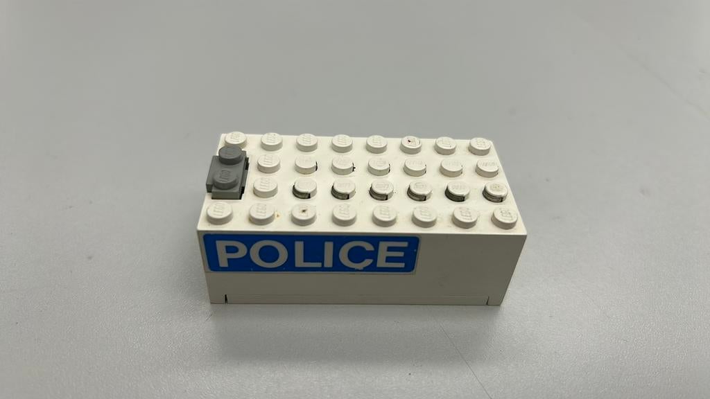 SB2878 Lego batterijbox  9 volt police 4760c01, Ophalen of Verzenden, Zo goed als nieuw