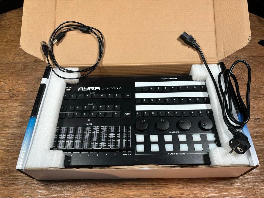 Ayra Digicon-1 DMX controller compleet en in perfecte staat, Muziek en Instrumenten, Licht en Laser, Ophalen of Verzenden, Gebruikt