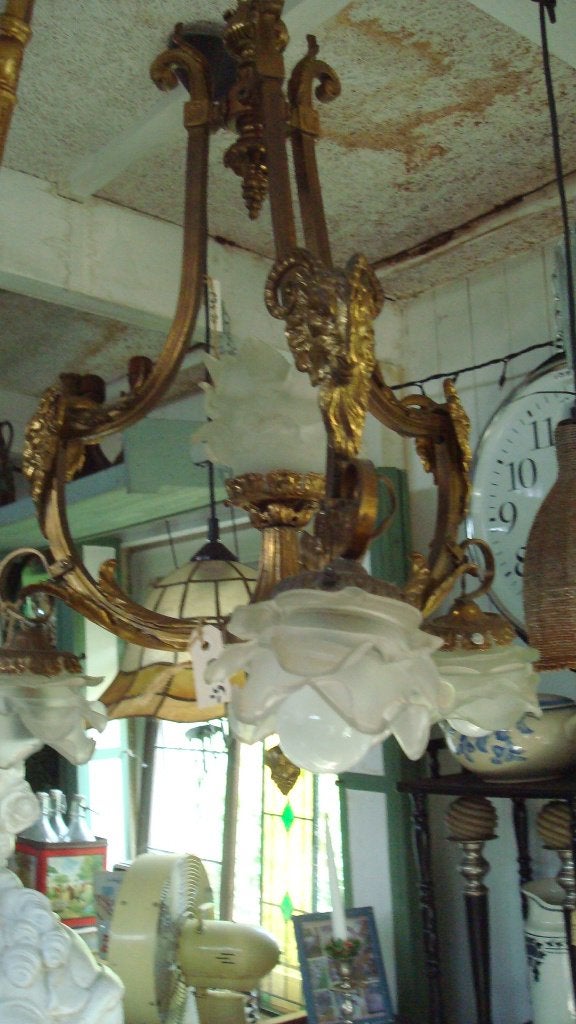 prachtige bronzen lamp  met glazen kapjes, Ophalen