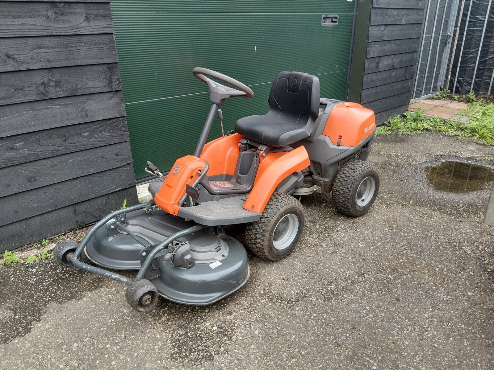 Zeer nette husqvarna r115c frontmaaier, Ophalen, Zo goed als nieuw, Elektrische starter, 90 tot 120 cm