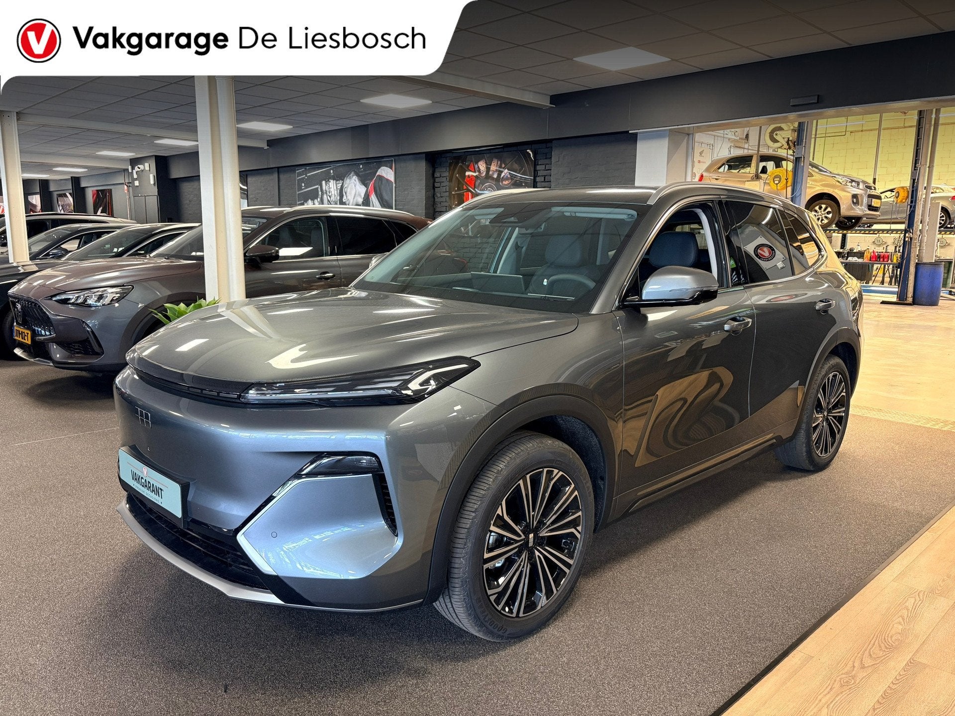 Geely STARRAY EM-I 1.5 Max+ 262PK/long range/30kwh/wltp 136k, Auto's, 12 maanden, 4 cilinders, Starray EM-i, 1790 kg