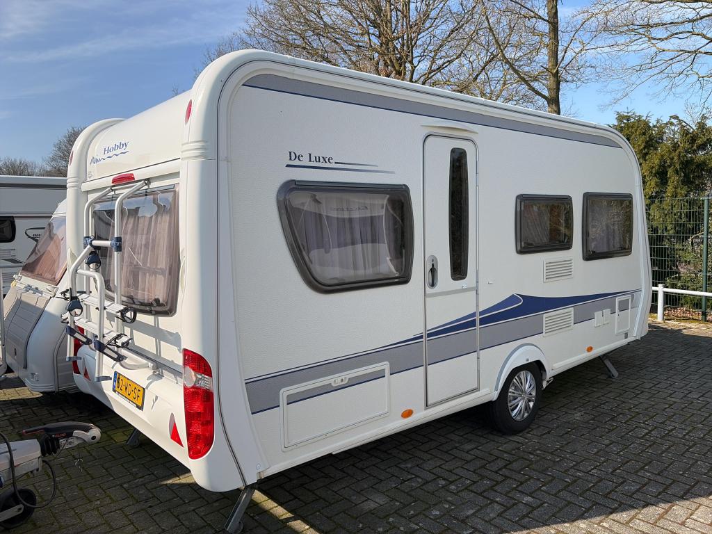 Hobby De Luxe 455 UF Mover/Fietsdr./Voortent, Caravans en Kamperen, Caravans, Hobby, Bedrijf, 5 tot 6 meter, Tot en met 4