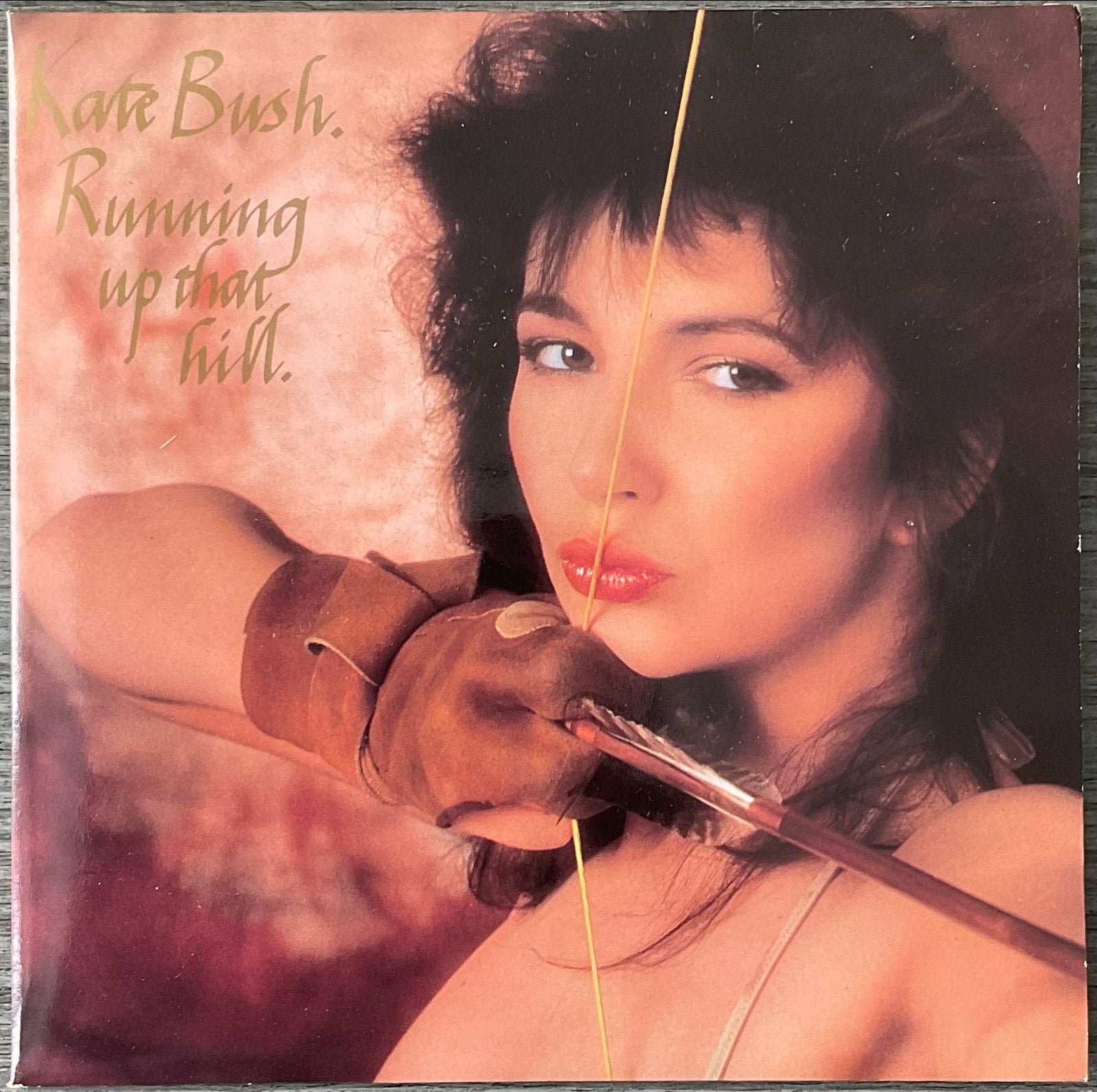 KATE BUSH - Running up that hill (UK’85)ALS NW(NL6/UK3/US30), Verzenden, Zo goed als nieuw, 7 inch, Pop