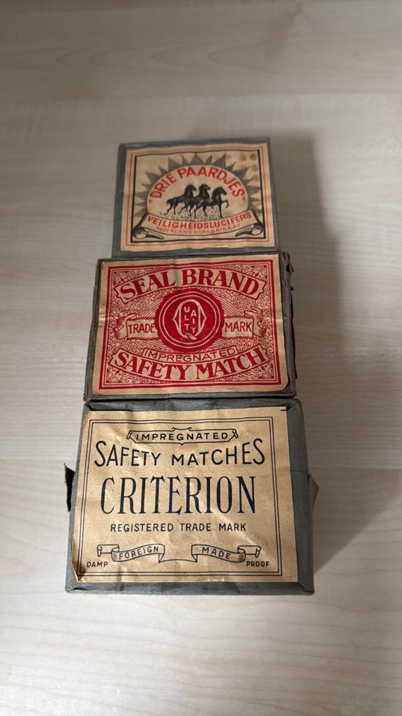 Vintage luciferdoosjes - Drie Paardjes, Seal Brand, Criterio, Ophalen of Verzenden, Gebruikt, Luciferdoosjes of -merken
