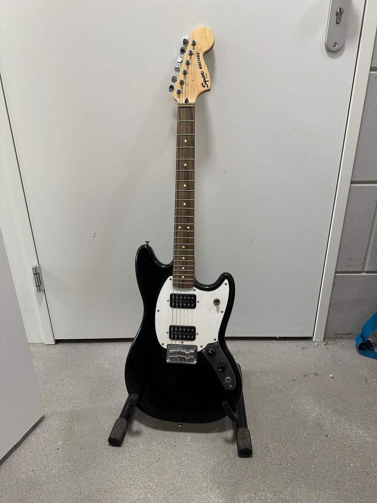Squier Elektrische gitaar - Zwart, Ophalen, Gebruikt, Solid body, Fender