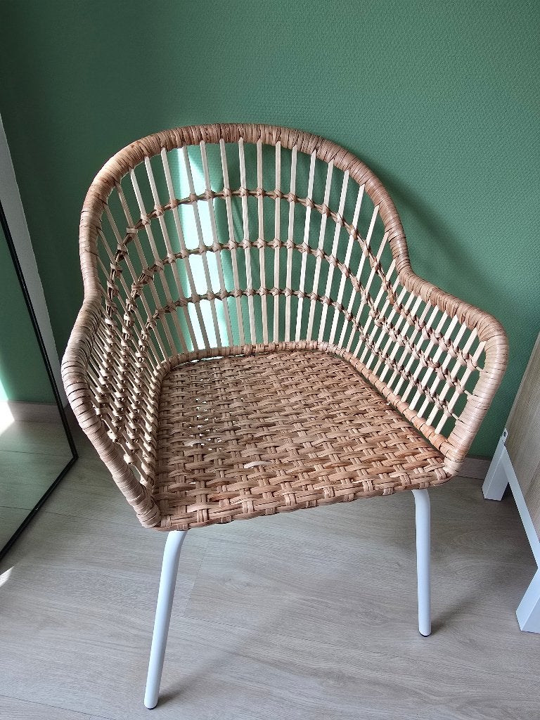 Twee rotan stoelen Ikea Nilsove, Twee, Ophalen of Verzenden, Zo goed als nieuw, Metaal