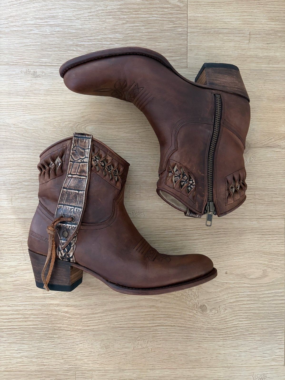 Sendra laarzen in nieuwstaat maat 37, Bruin, Lage of Enkellaarzen, Ophalen of Verzenden, Zo goed als nieuw