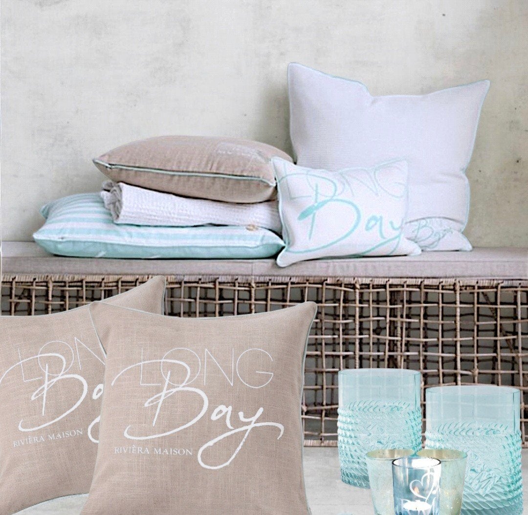 2 Rivièra maison pillows of 5 Rivièra maison hurricane's, Ophalen of Verzenden, Zo goed als nieuw, Vierkant