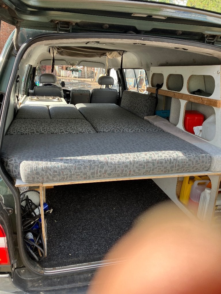 Foto 7 van Renault master camper, kia pregio camper,Mercedes 608