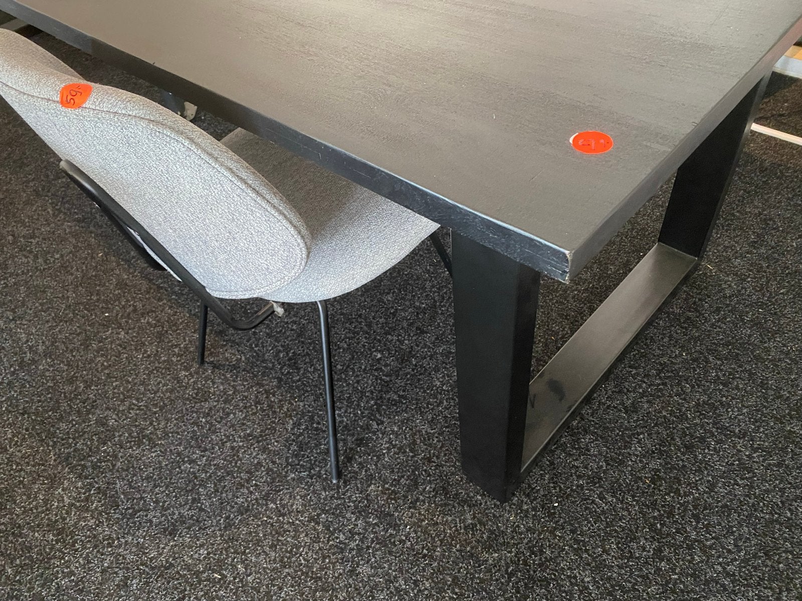 Zwarte mangohouten tafel 300x100 cm - Nieuw (B-keuze), Huis en Inrichting, Tafels | Eettafels, Ophalen, 100 tot 150 cm, Vijf personen of meer