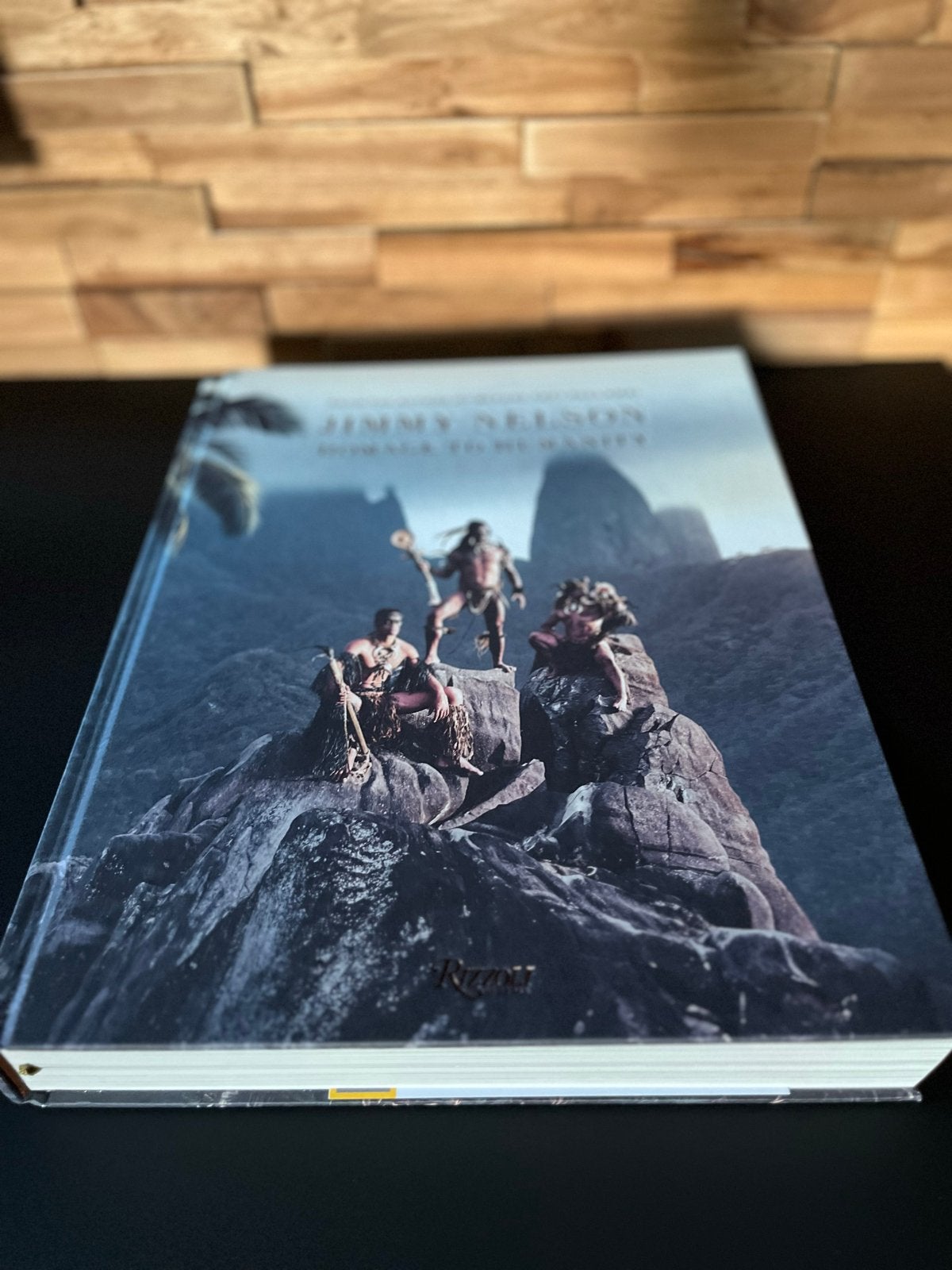 Jimmy Nelson - Homage to Humanity (Fotoboek), Ophalen of Verzenden, Zo goed als nieuw, Wereld overig