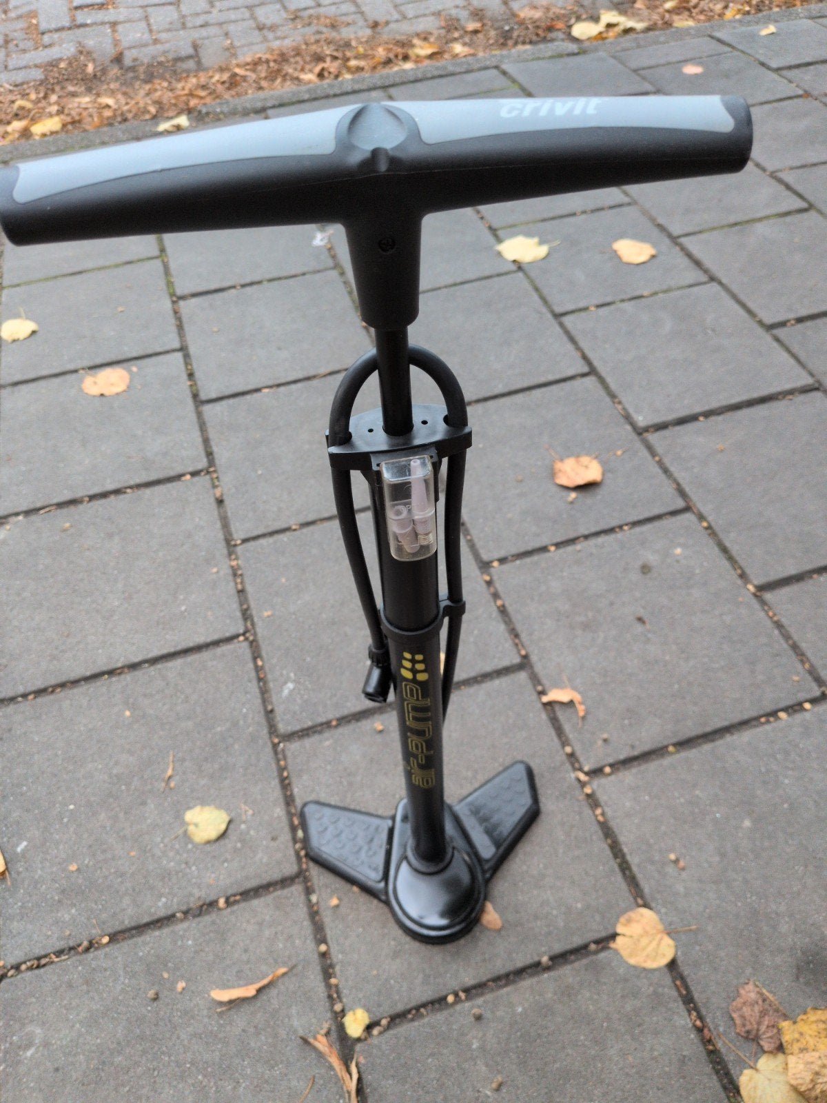 Crivit Fietspomp- luchtpomp  - Zo goed als nieuw, Fietsen en Brommers, Ophalen of Verzenden, Zo goed als nieuw