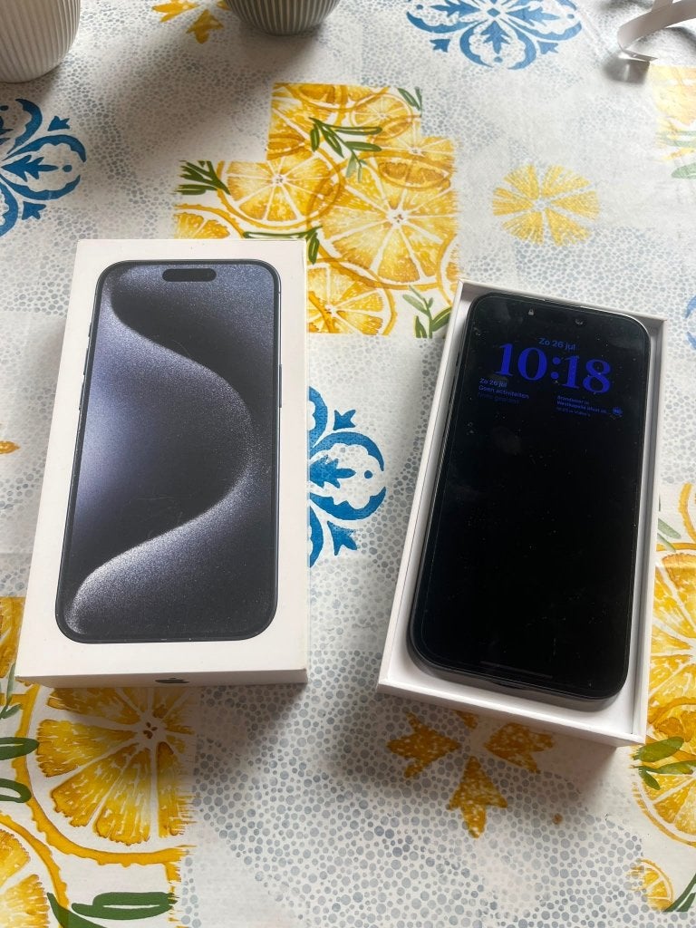 iPhone 15 pro 128GB Titanium blauw, Telecommunicatie, Mobiele telefoons | Apple iPhone, Ophalen, 128 GB, Blauw, Zo goed als nieuw