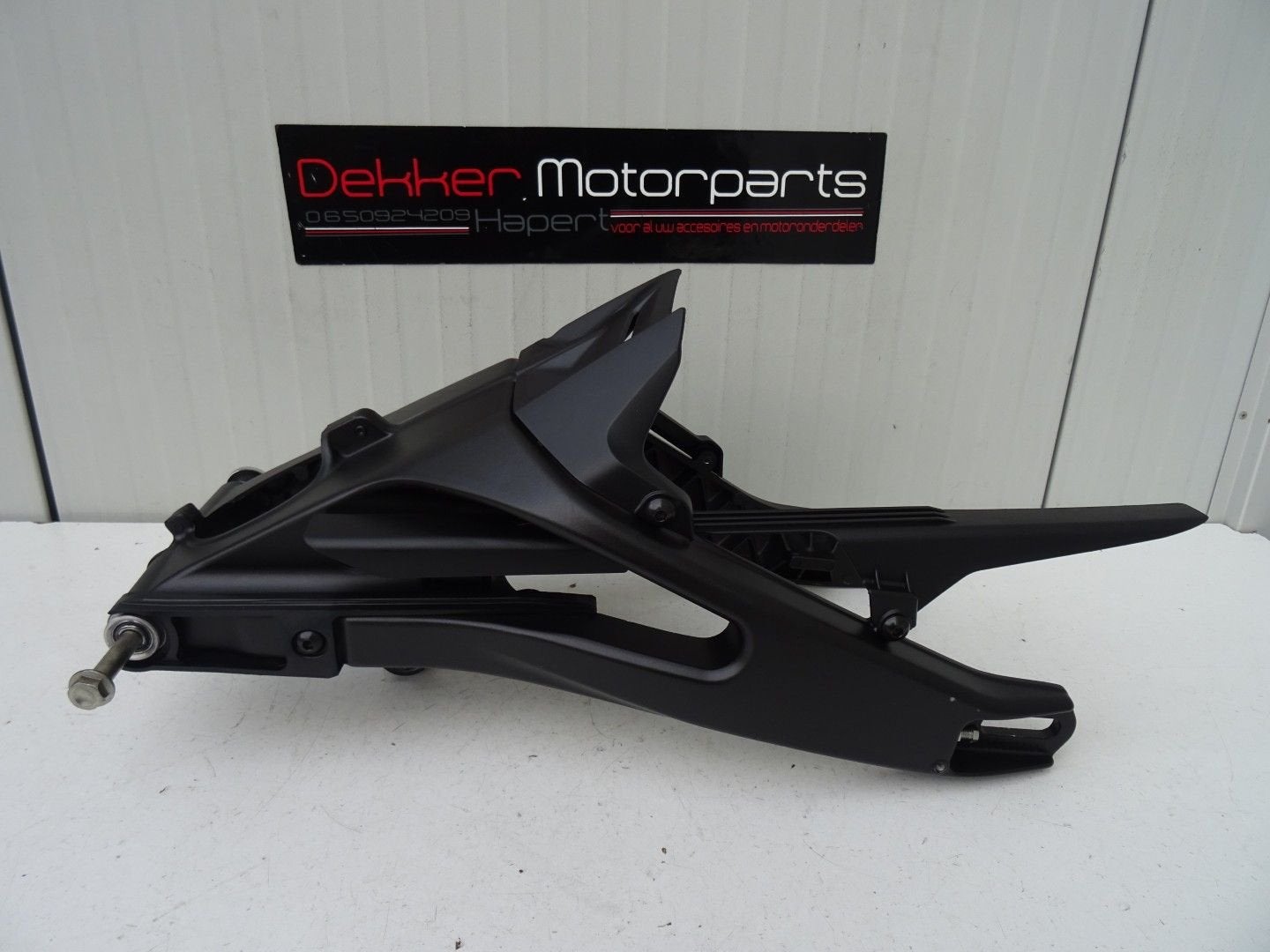 Achterbrug / Swingarm Yamaha YZF125R / MT-125 2020-2024, Gebruikt, -, -, Ophalen of Verzenden