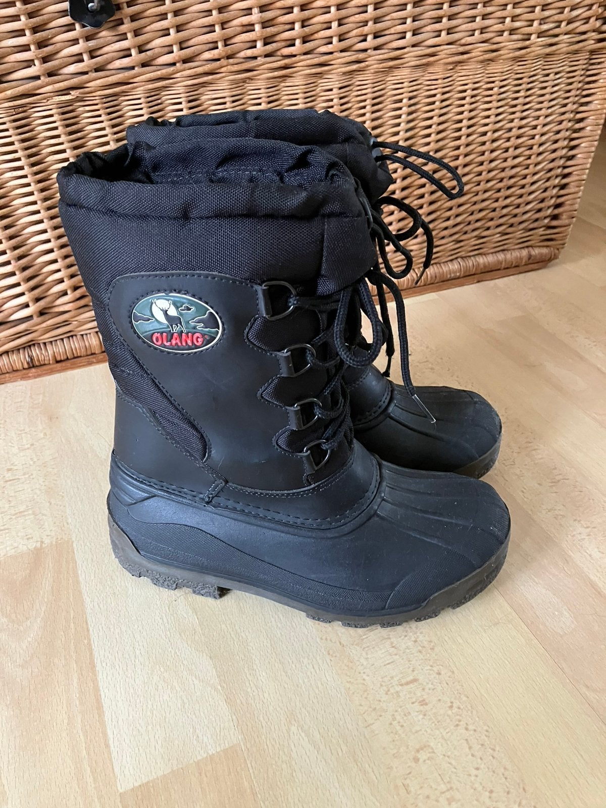 Olang Canadian zwarte gevoerde snowboots/laarzen 37/38 izgs, Kleding | Dames, Zwart, Snowboots, Ophalen of Verzenden, Gedragen