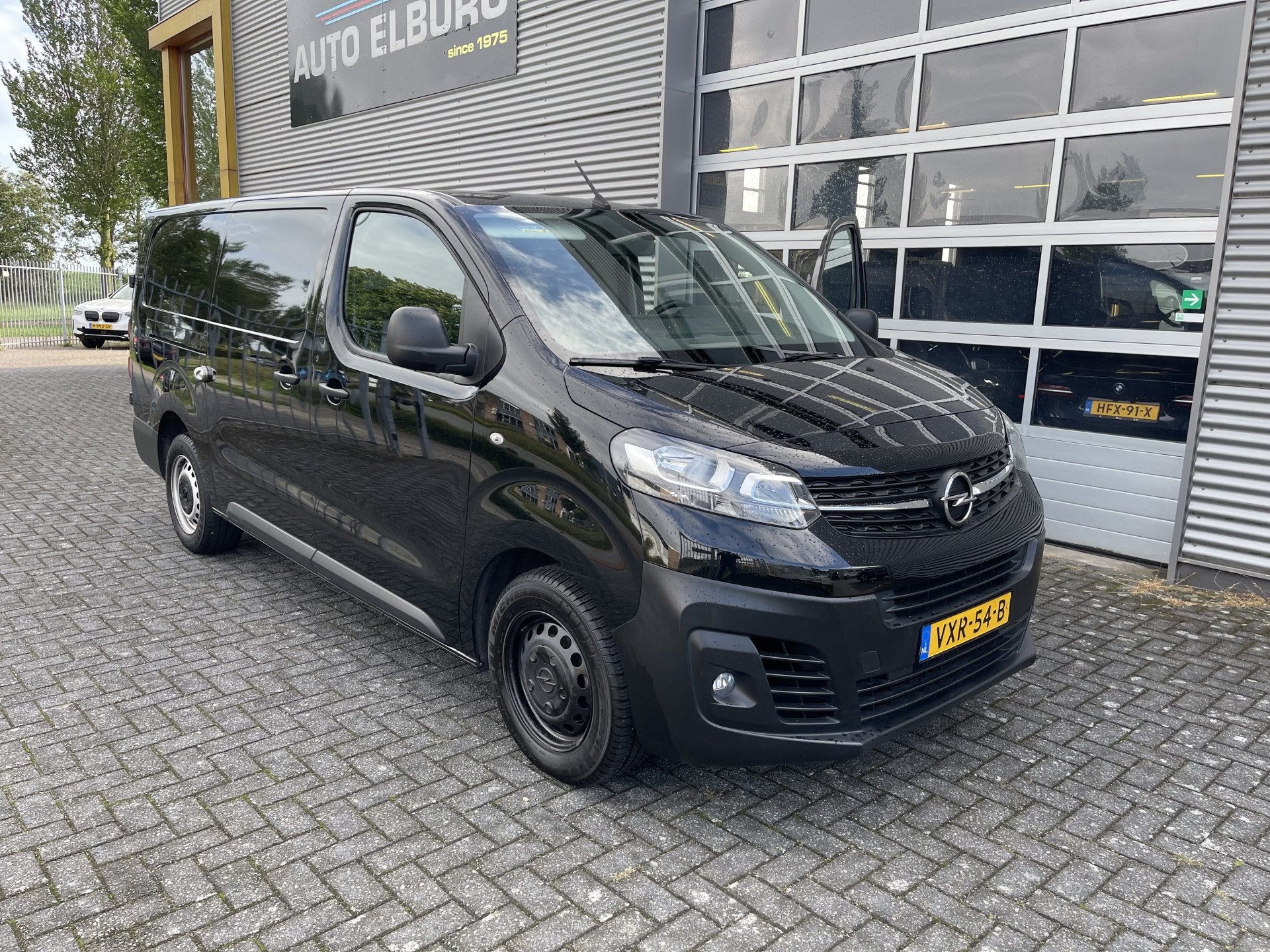 Opel Vivaro 2.0 CDTI L3H1 Edition (bj 2023), Auto diversen, Auto Elburg B.V., Overige carrosserieën, Zwart, Robbertsmatenstraat 24
8081HL  ELBURG, NL