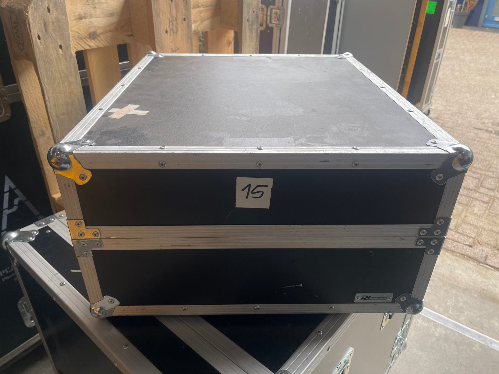 L-RACK TAPERACK Flightcase 19Inch 10He Top 3He Front + Deur, Ophalen, Gebruikt, Overige instrumenten, Flightcase