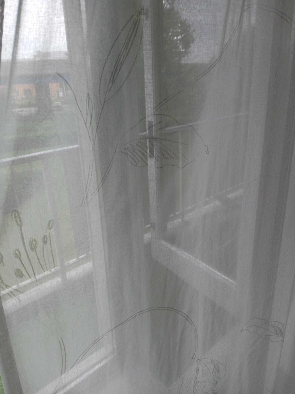 Vitrages wit met grijze bloemen, 2x 2.53m x 2m, Ophalen, Vitrage, Gebruikt, Lichtdoorlatend