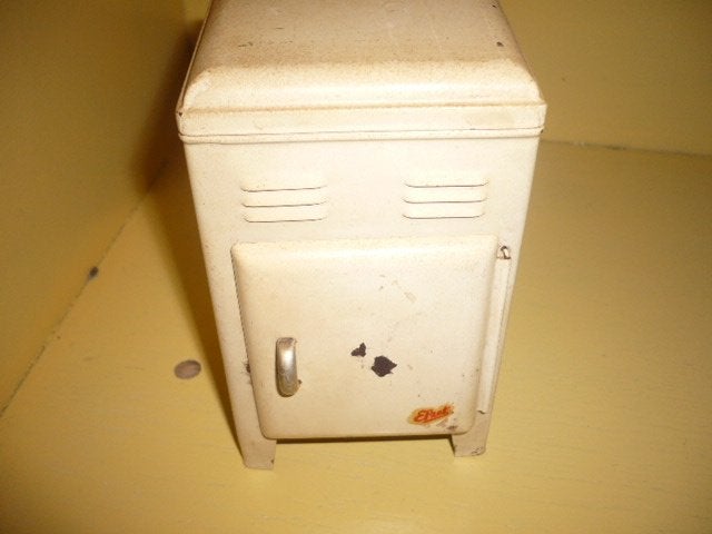 Mie18<> efzet koelkastje 13 cm hoog 8 cm breed, Verzenden