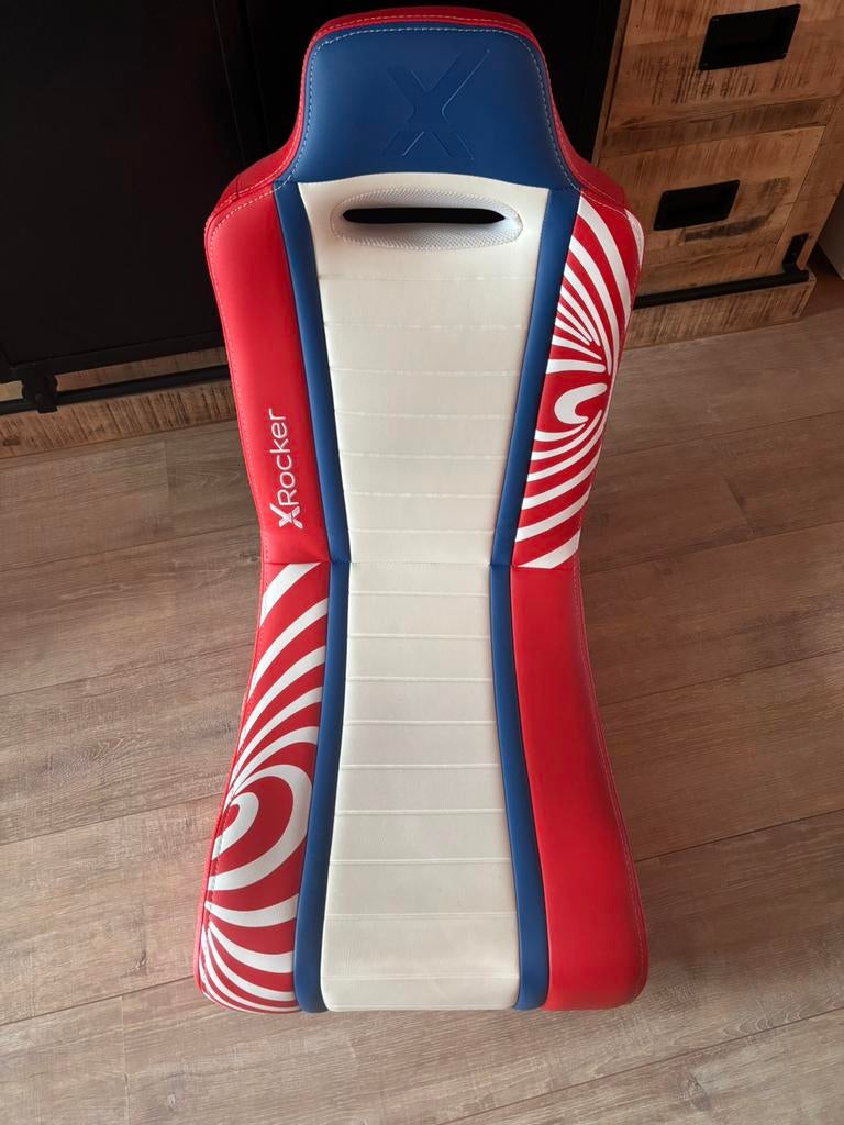 Gamestoel (kind)  X rocker rood met speaker, Ophalen, 1 speler, Racen en Vliegen, Zo goed als nieuw