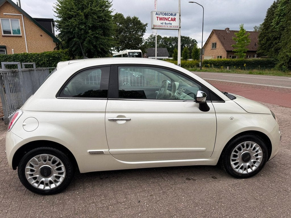 Fiat 500 0.9 TwinAir Turbo Easy AIRCO LMV BLUE&ME NAP, Auto's, Fiat, Voorwielaandrijving, Gebruikt, Leder en Stof, Origineel Nederlands