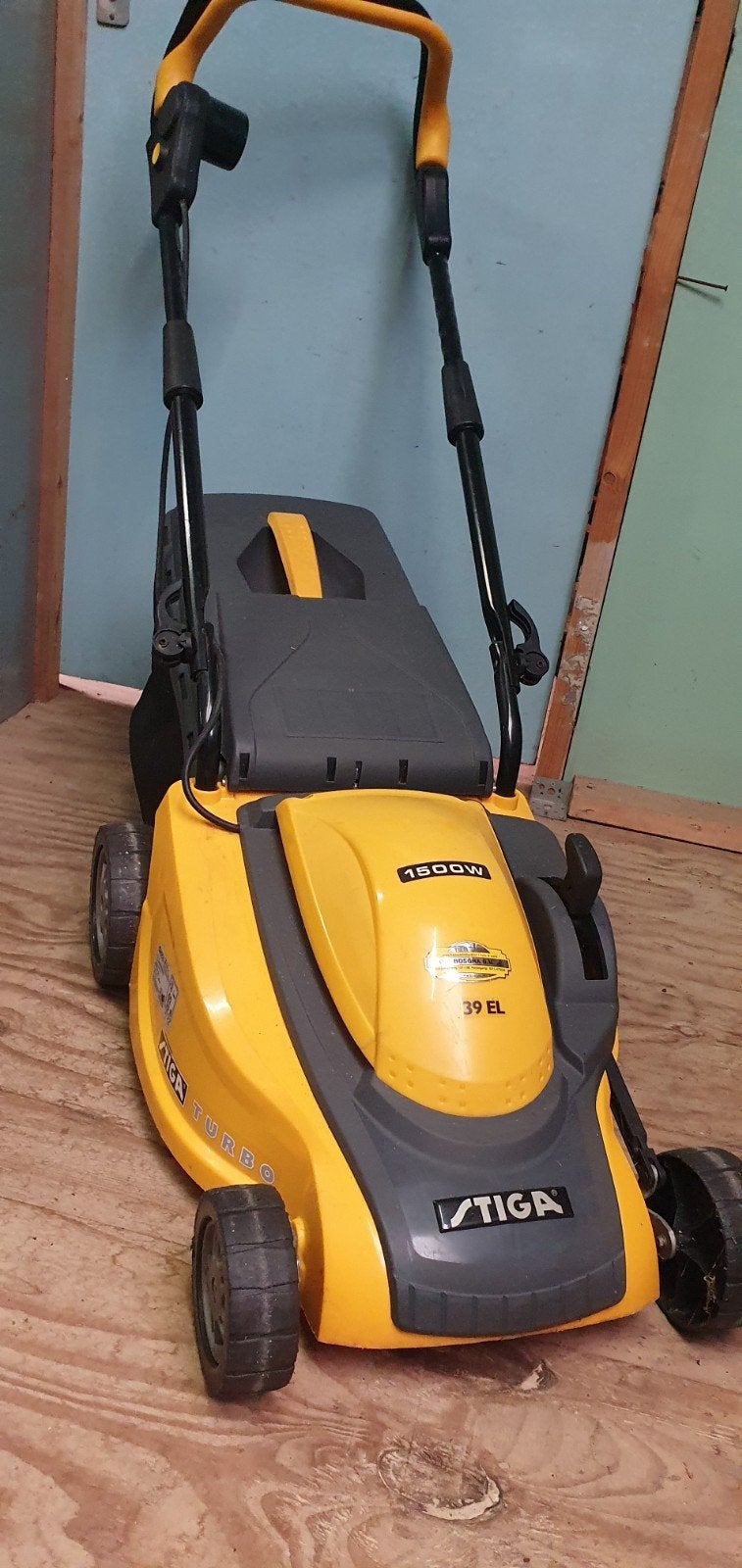 Stiga Turbo 39 EL Elektrische Grasmaaier 1500W, Tuin en Terras, Grasmaaiers, Cirkelmaaier, Gebruikt, Elektrische grasmaaier, Stiga