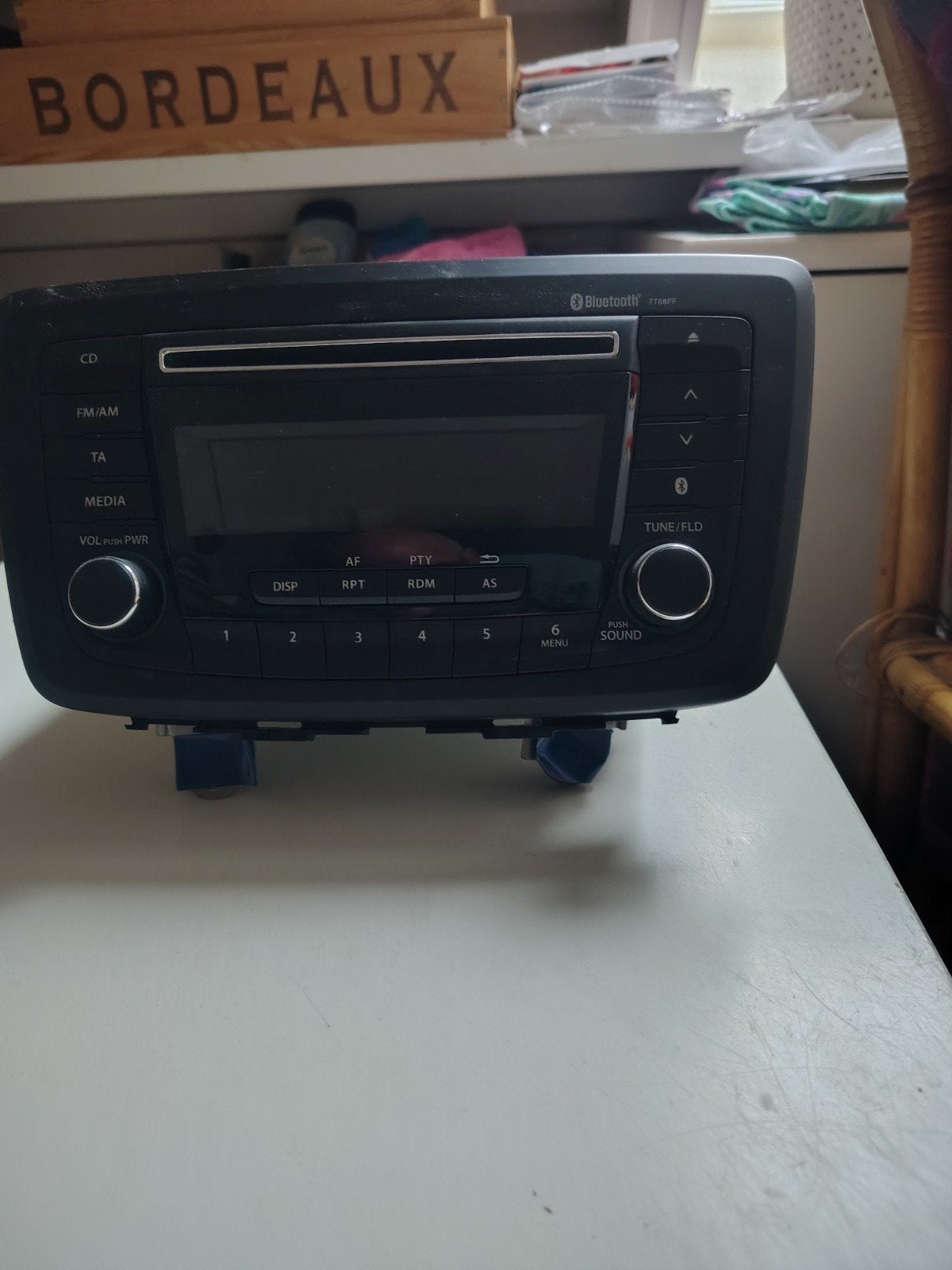 Orginele Suzuki baleno radio, Ophalen