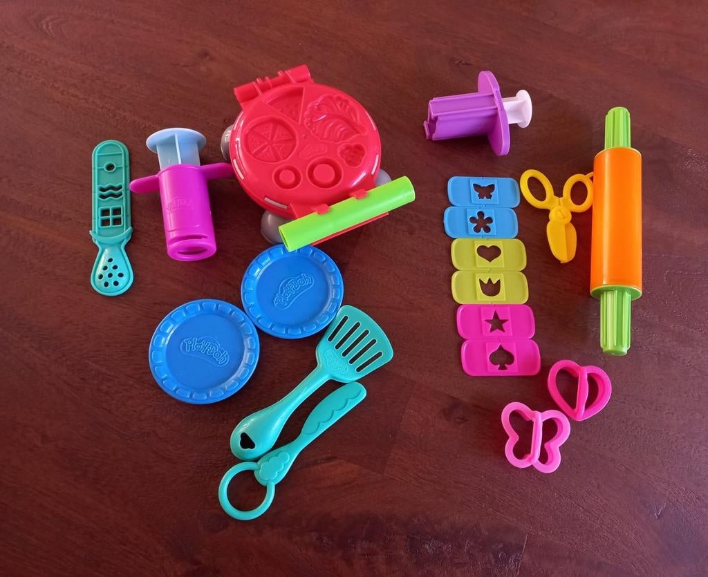 Playdoh kitchen 'burger barbecue' accessoires, Ophalen of Verzenden, Zo goed als nieuw