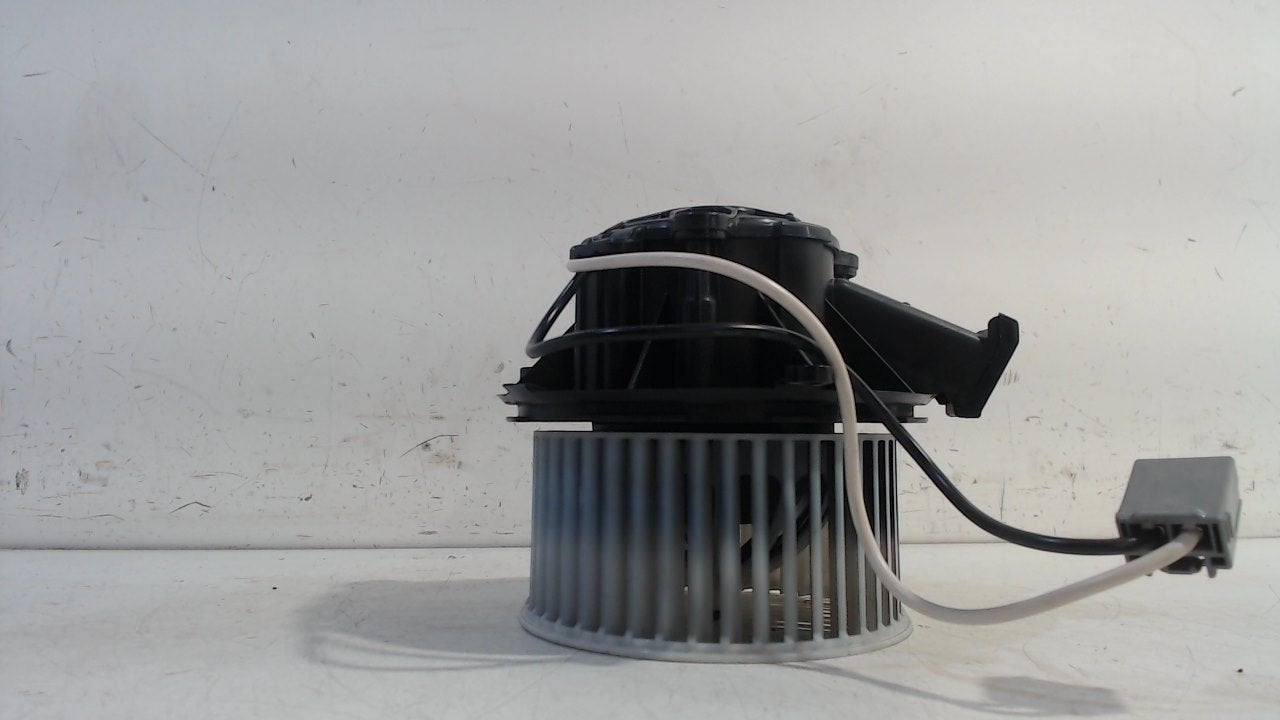 Kachel ventilator motor Opel Zafira, Onderdelen@venauto.nl, Van der Ven Autorecycling B.V., Gebruikt, Ettenseweg 76, 4706 PB Roosendaal, The Netherlands