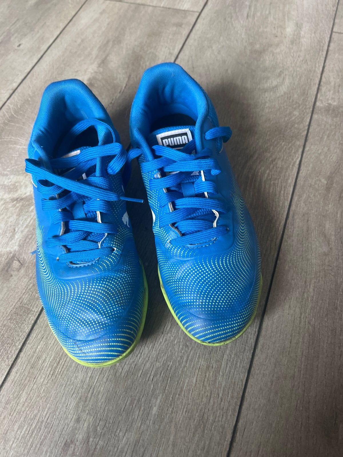 Puma Truco III voetbalschoenen - Zo goed als nieuw, Ophalen of Verzenden, Zo goed als nieuw, Schoenen