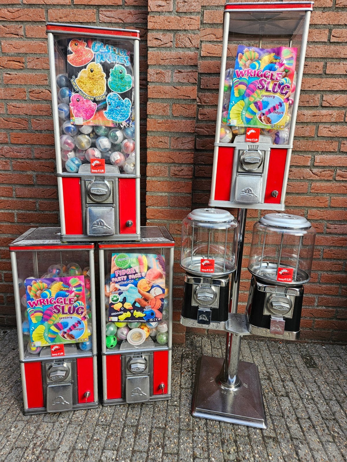 FIFTIES SIXTIES  BEAVER CAPSULE / KAUWGOMBALLEN AUTOMATEN, Verzamelen, Ophalen, Zo goed als nieuw