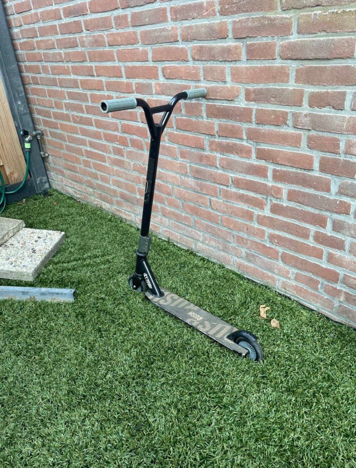Stunt step, Fietsen en Brommers, Steps, Ophalen, Zo goed als nieuw, Gewone step
