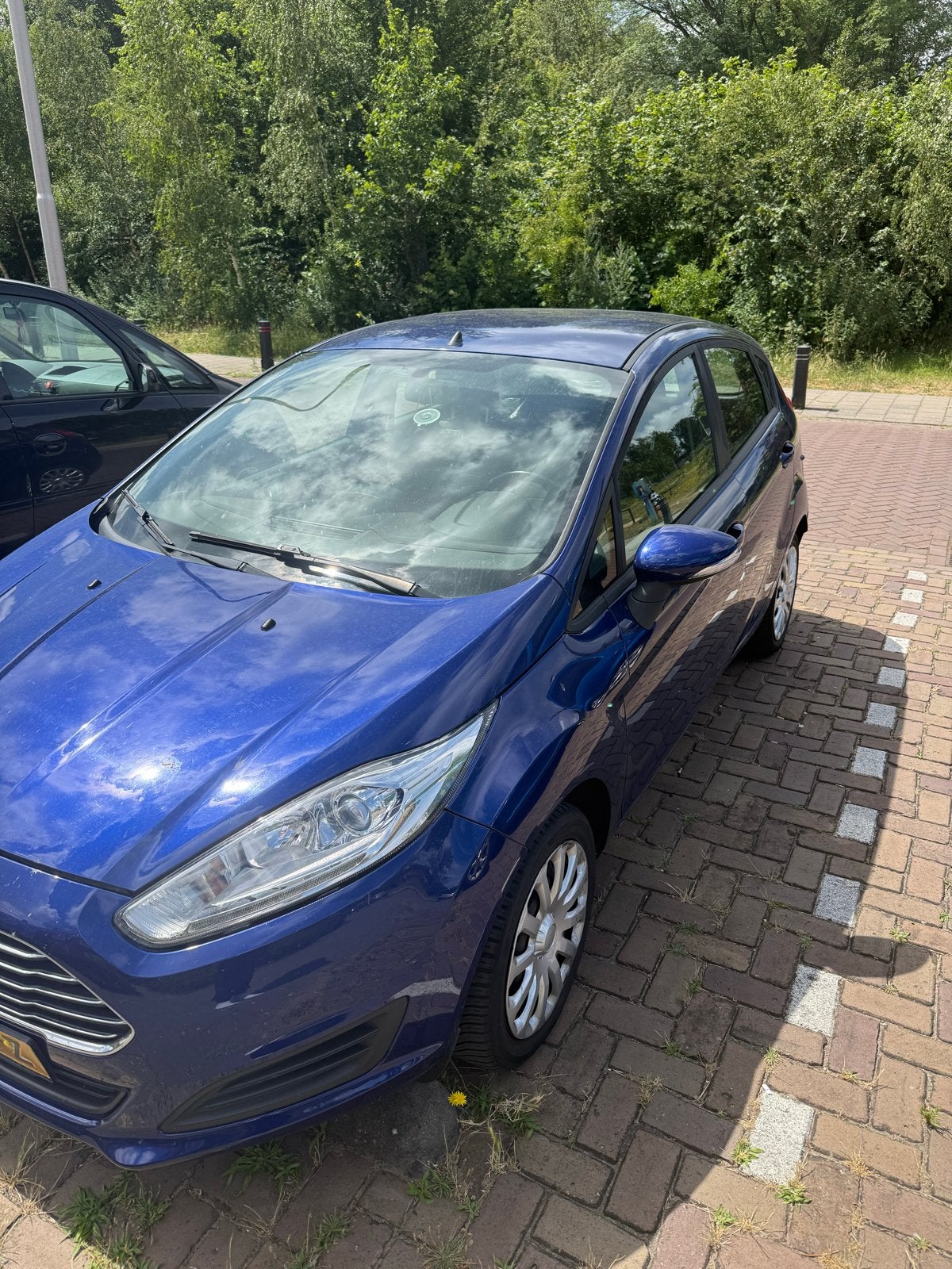 Ford Fiësta 1.0 48KW/65PK 5D 2015 Blauw, Auto's, Ford, 40 €/maand, 525 kg, Blauw, 23 km/l