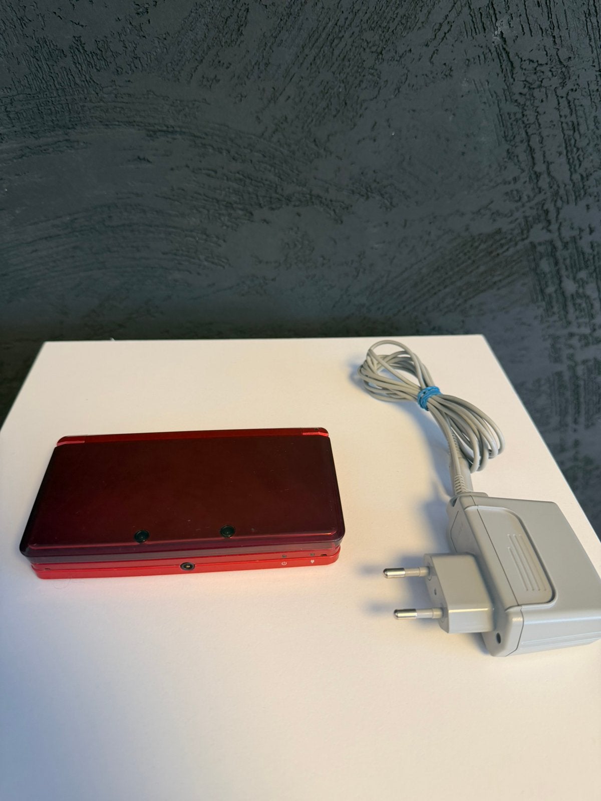 Nintendo 3DS-console Rood met accessoires, Spelcomputers en Games, Ophalen of Verzenden, Gebruikt, Rood, Overige modellen