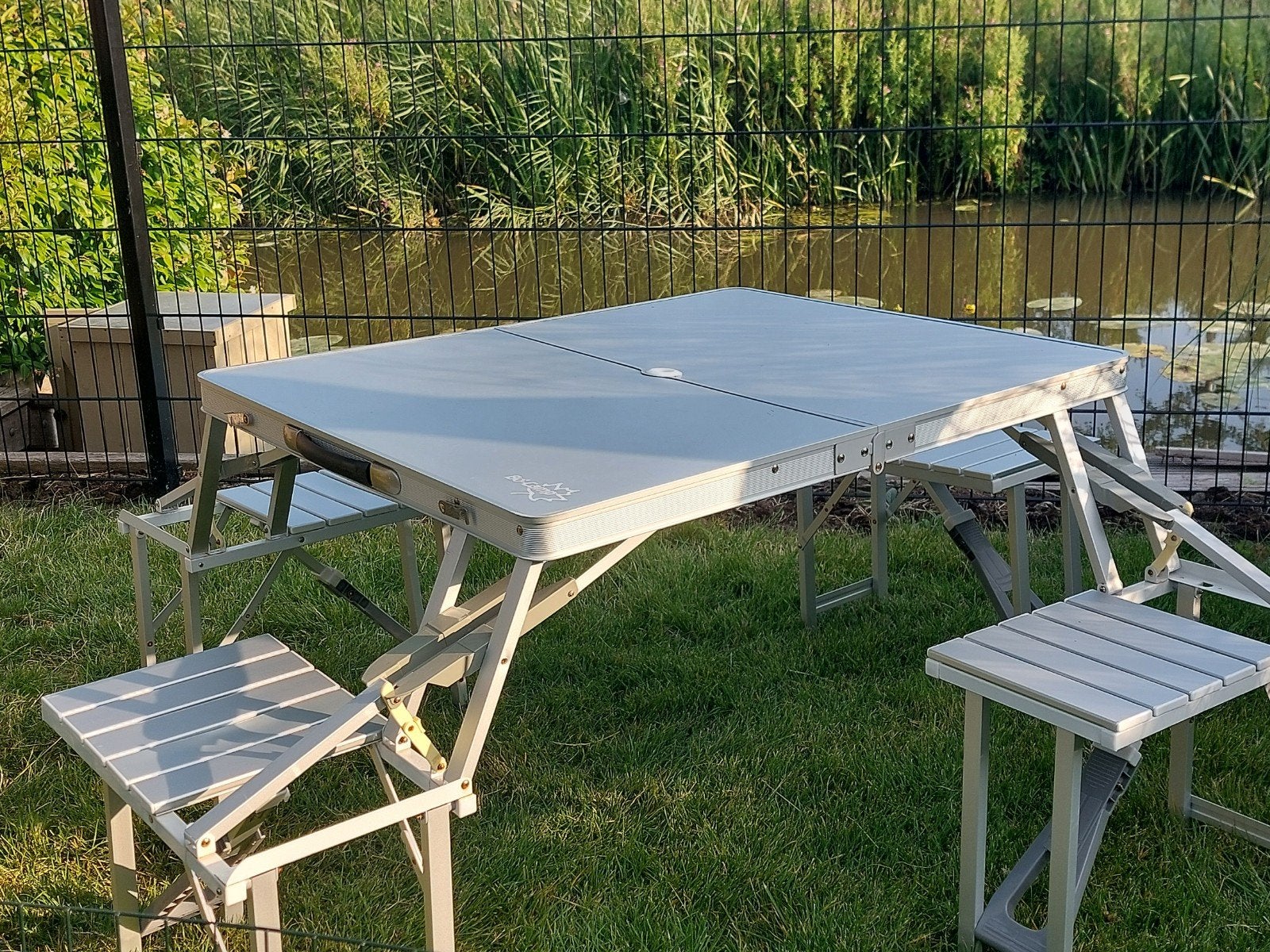 Bo-Camp Family opvouwbare picknicktafel/campingtafel, Ophalen, Zo goed als nieuw, Campingtafel