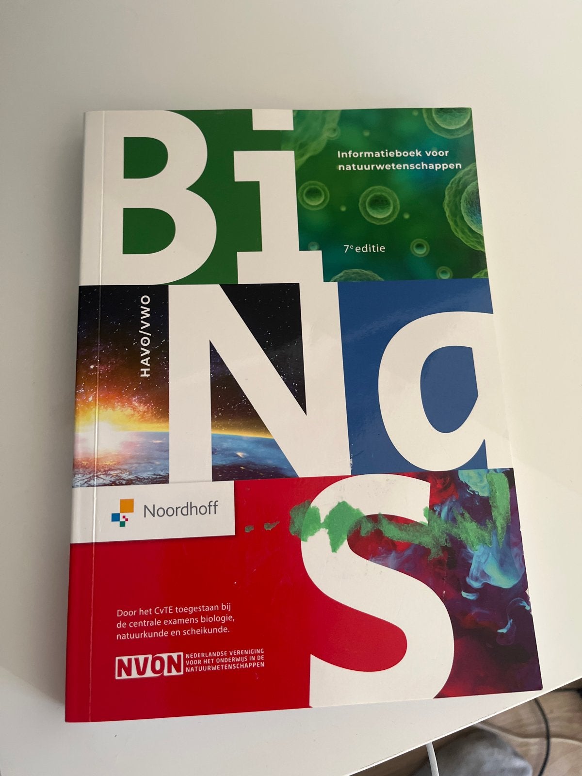 Binas Informatieboek Natuurwetenschappen HAVO/VWO 7e editie, Boeken, Ophalen of Verzenden, Gelezen, HAVO, Biologie