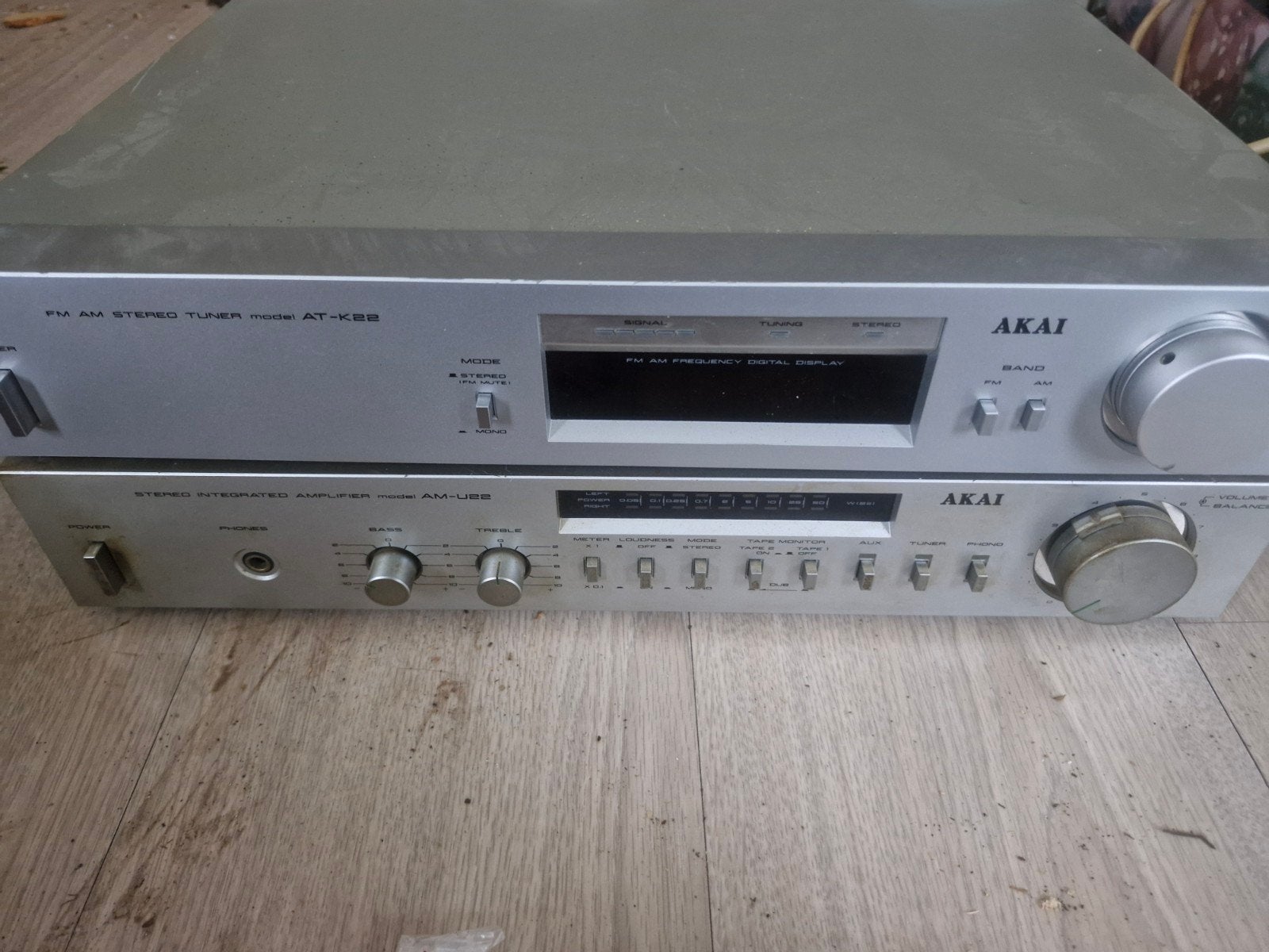 Akai AT-K22 Tuner en AM-U22 Versterker Set, Gebruikt, Tuner of Radio, Akai, Losse componenten